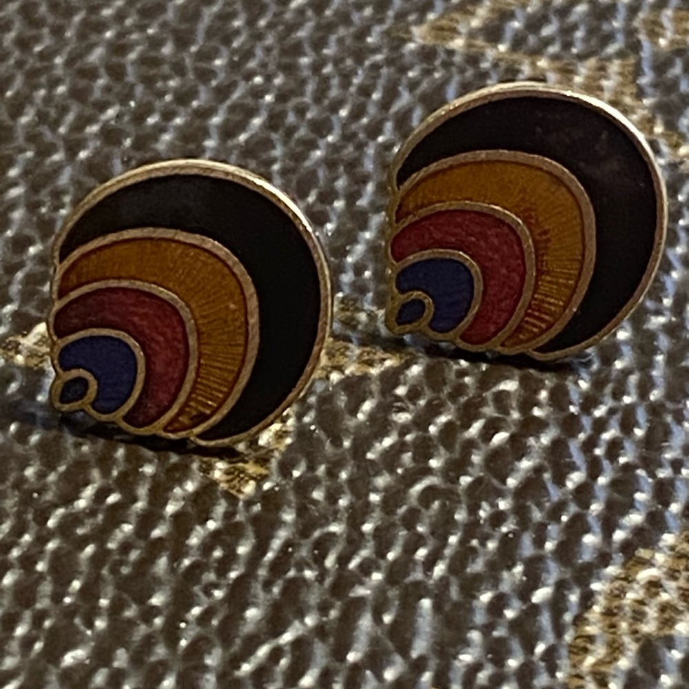 Vintage small stud earrings multi-colored cloisonné enamel 1980’s